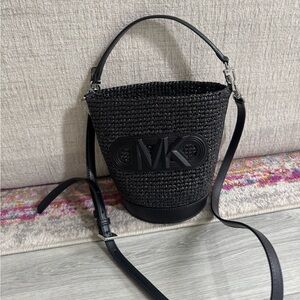 Small Michael Kors Crossbody Bucket Bag